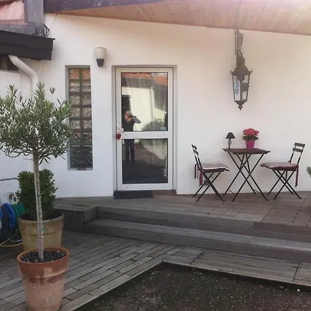 Le Clos Saint Quentin בית הארחה